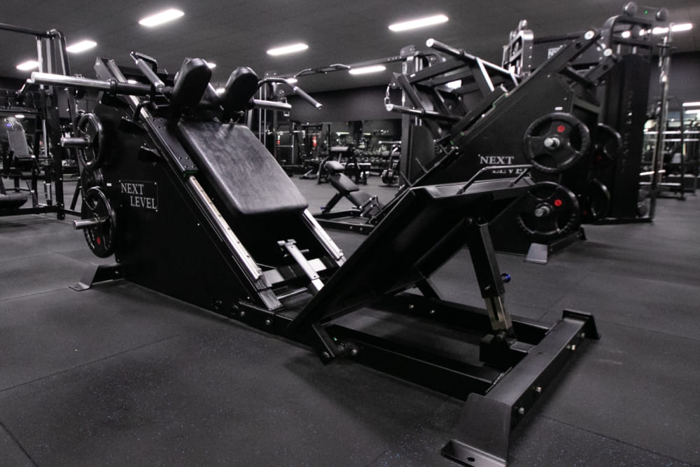 Freedom Orientated Range Hack Squat (4) Freedom Orientated Range Hack Squat